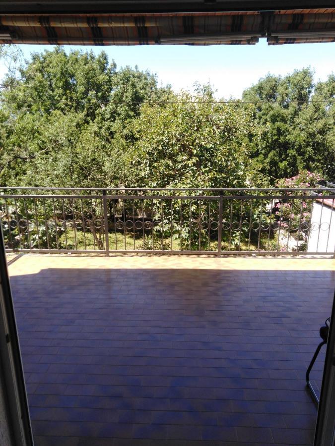 Apartman Mimi Klenovica Luaran gambar