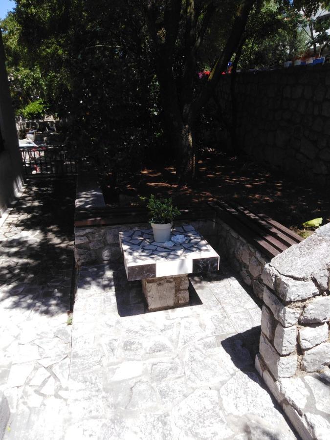 Apartman Mimi Klenovica Luaran gambar