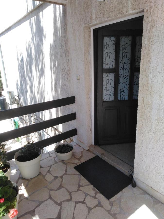 Apartman Mimi Klenovica Luaran gambar