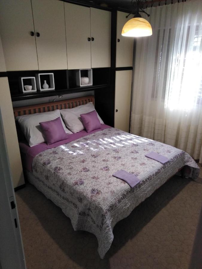 Apartman Mimi Klenovica Luaran gambar